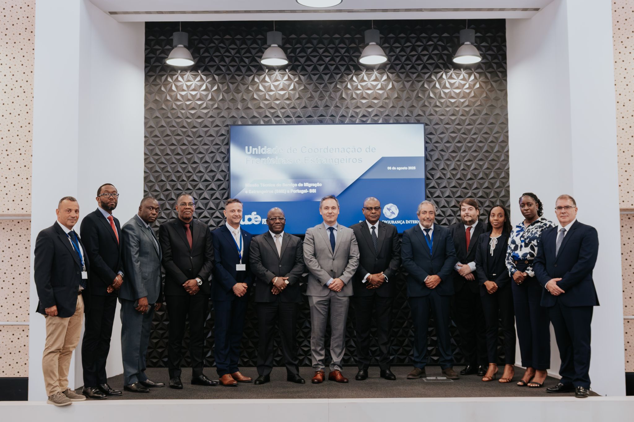 Cooperação internacional em matéria de segurança